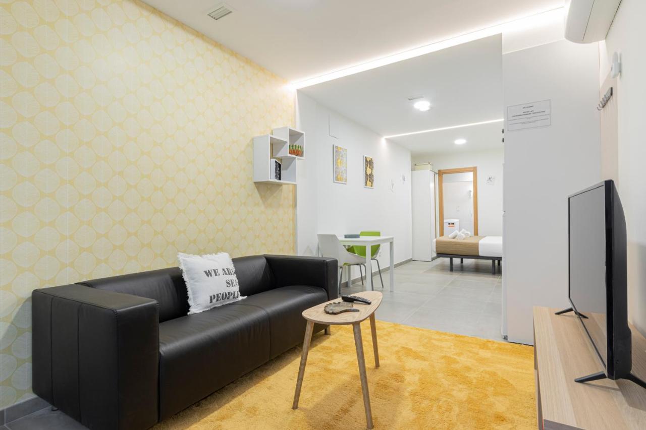 Apa 121 Apartment Madrid Exterior photo